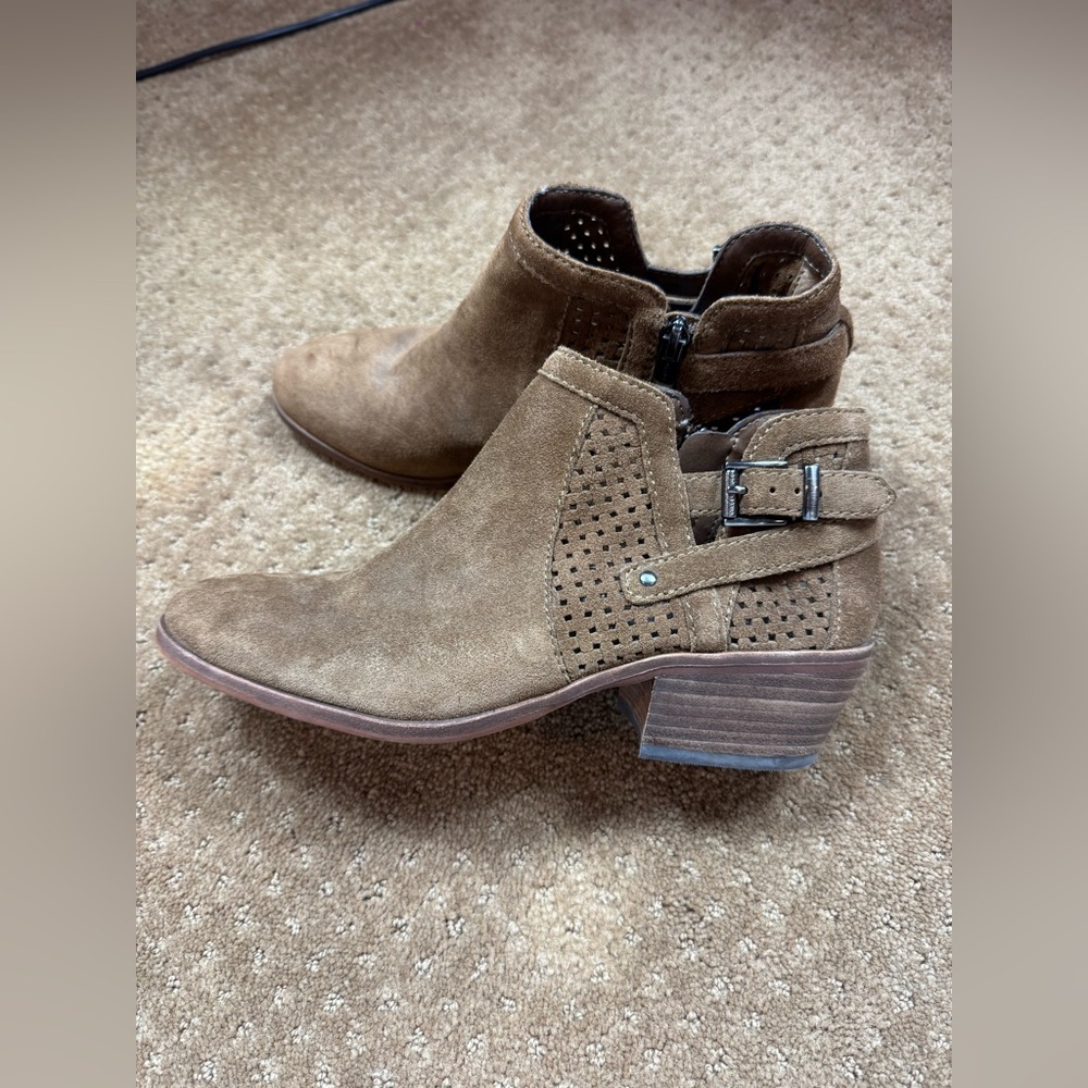Vince Camuto women ankle booties
